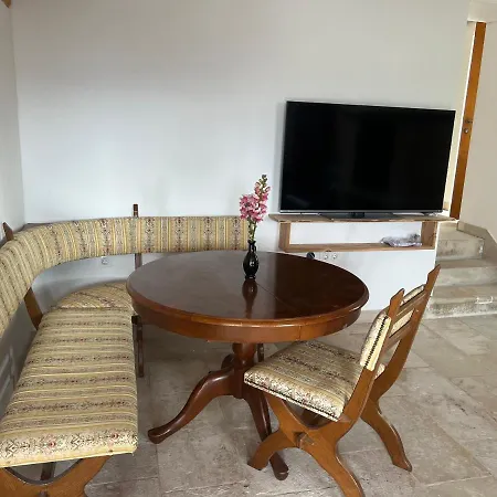 Apartamento With Infinity Pool Viganj